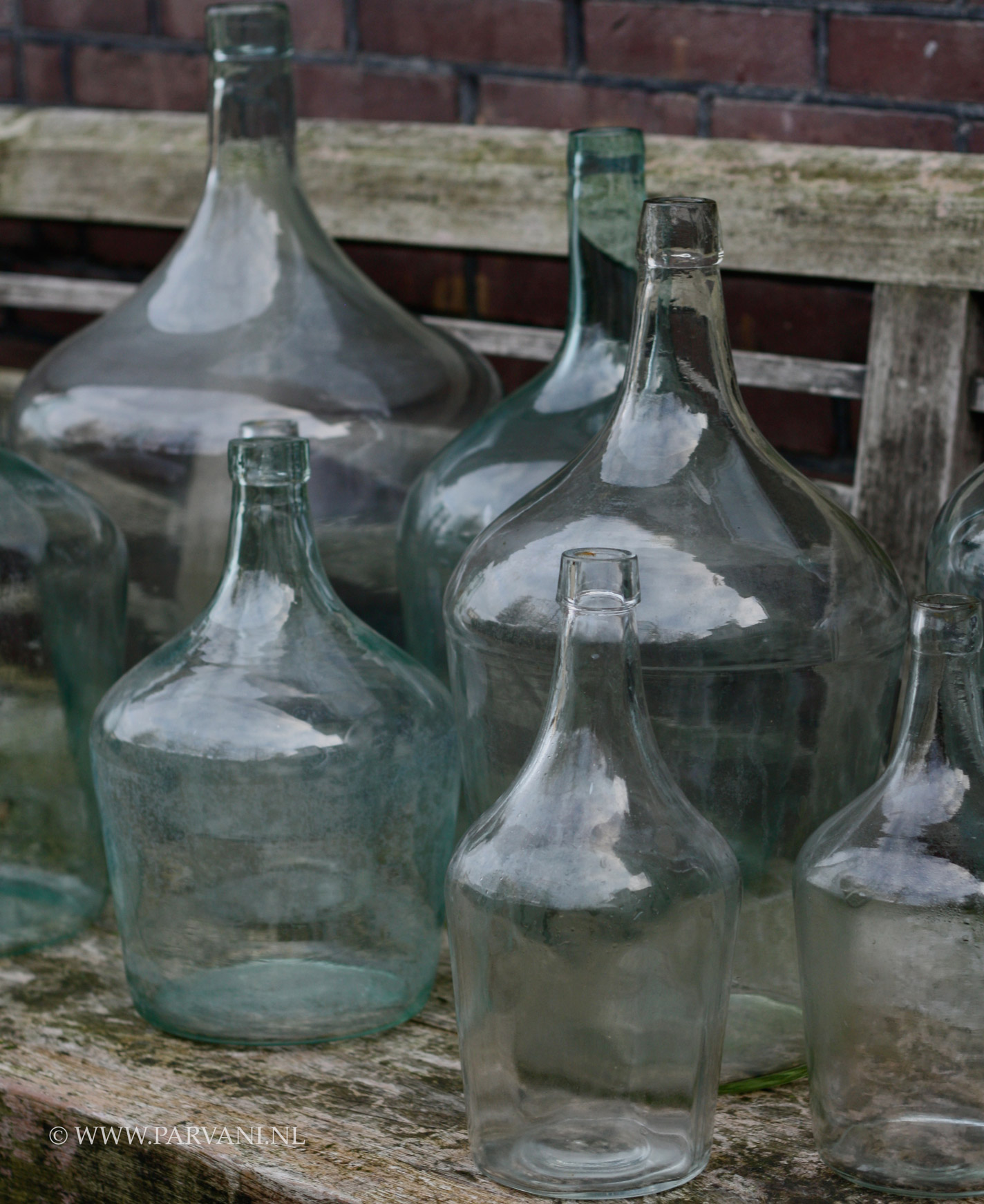 opvoeder Vrijgekomen Vergoeding Glazen-kruiken-oud-groen-flessen-wijnfles | Parvani